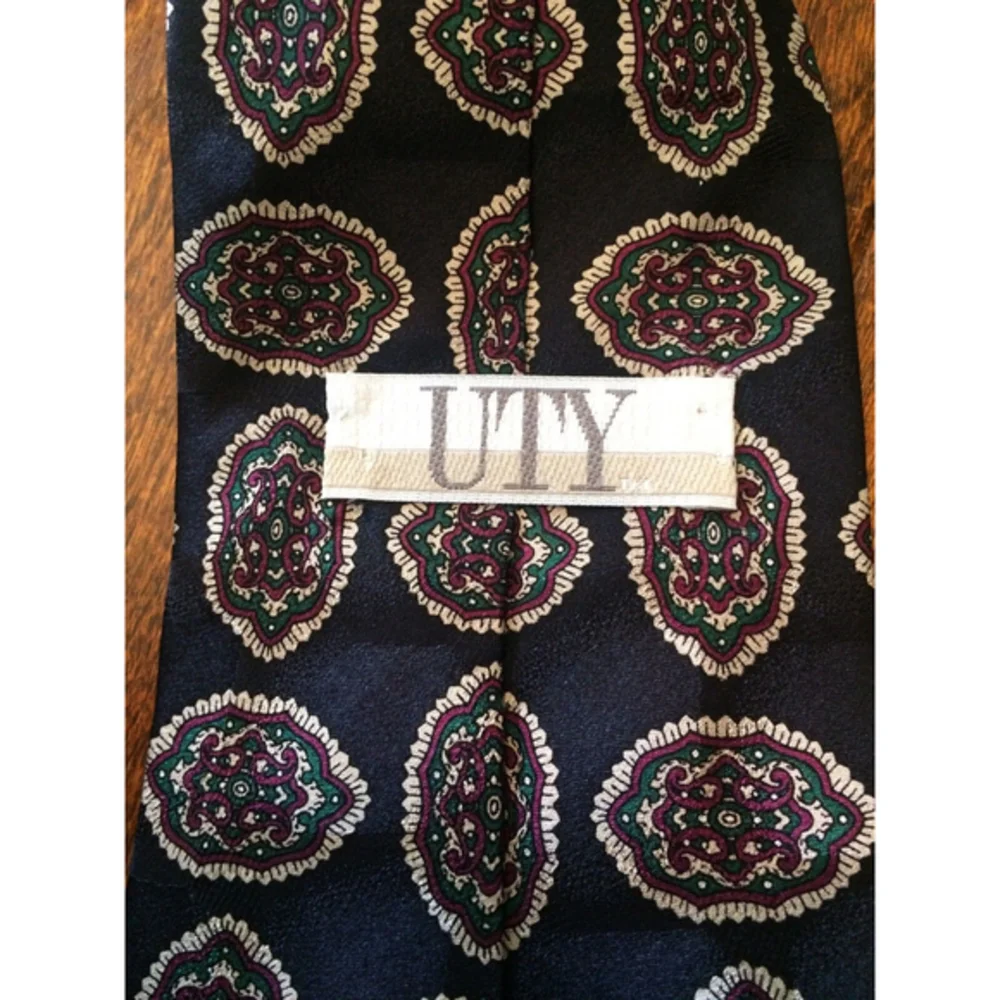 NEW Vintage Blue Navy Mens Business Casual Silk Necktie‎ UTY Uniforms Made USA